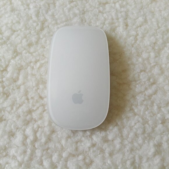 Apple A1296 Wireless Bluetooth Magic Laser Mouse White - Picture 7 of 7
